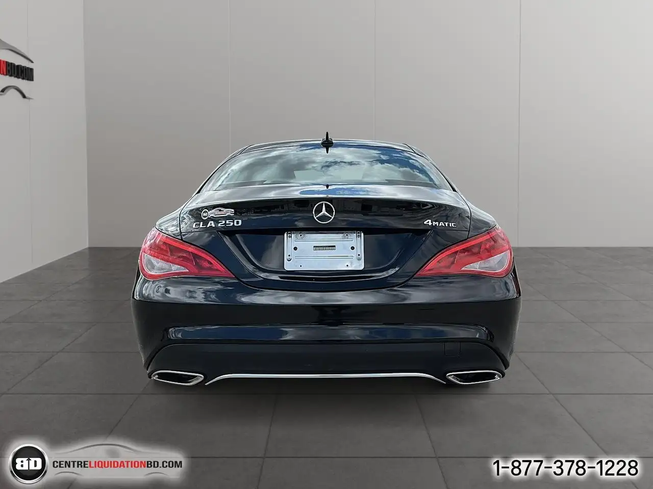 Mercedes-Benz CLA снимка Mercedes-Benz CLA