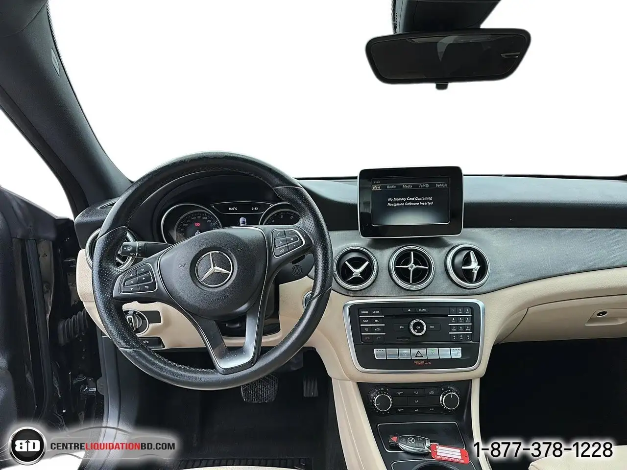 Mercedes-Benz CLA снимка Mercedes-Benz CLA
