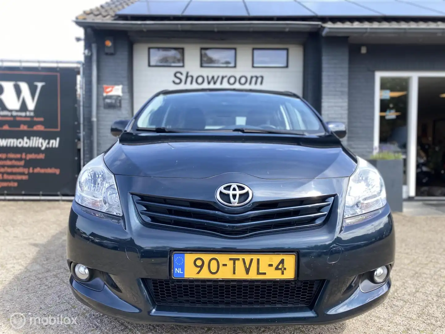 Toyota Verso 1.8 VVT-i Aspiration met Nationale auto pas! Bleu - 2