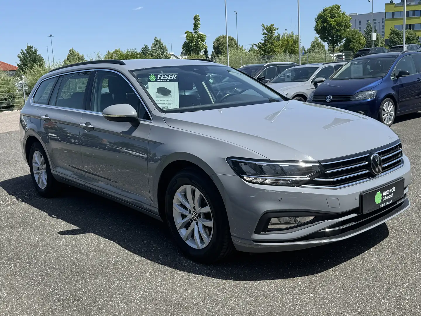 Volkswagen Passat Variant Business 2.0 TDI LED KAMERA ACC NAVI Grau - 2
