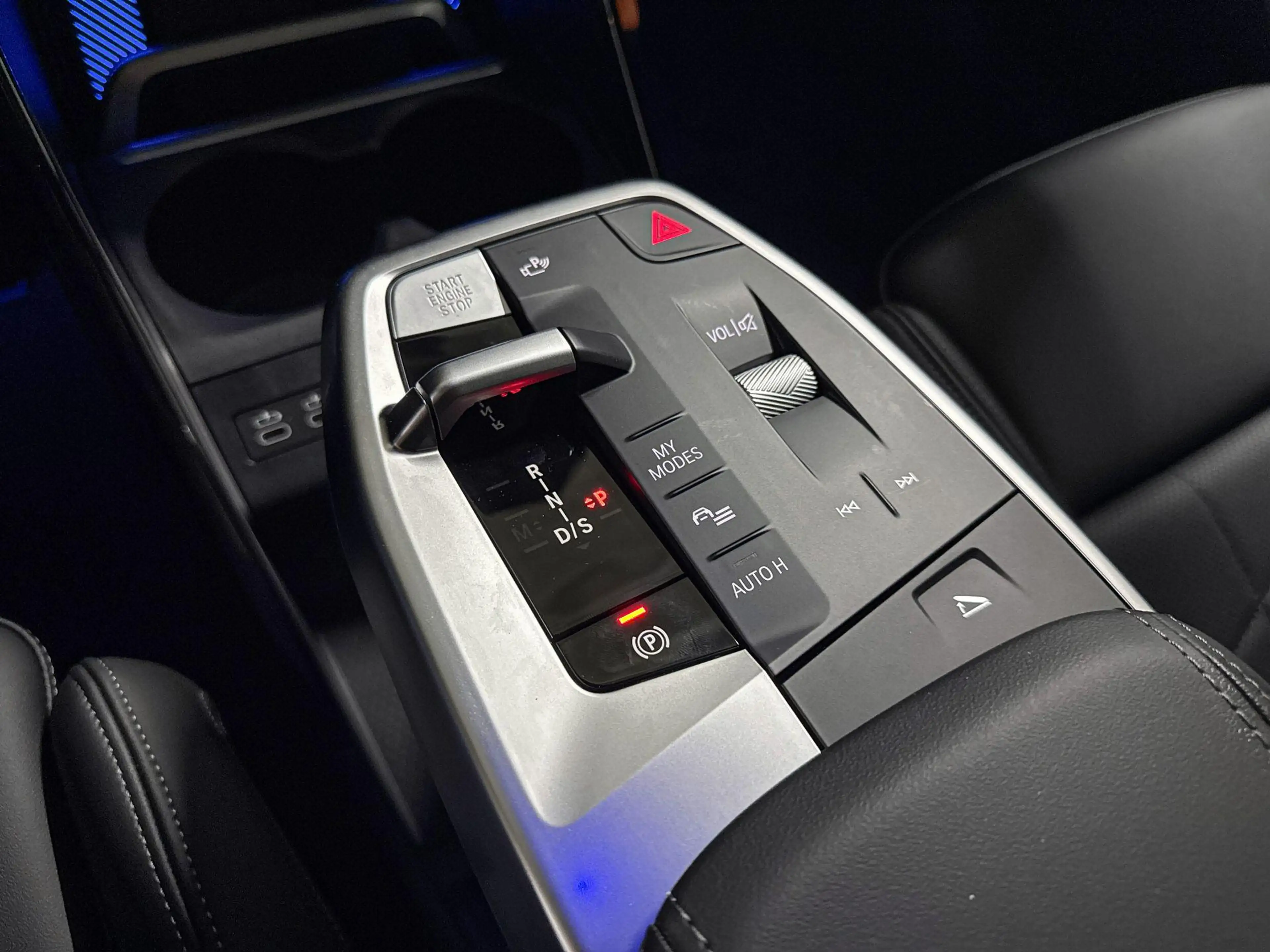 BMW 225 2-serie Active Tourer 225e xDrive M Sport | Panora — photo 15