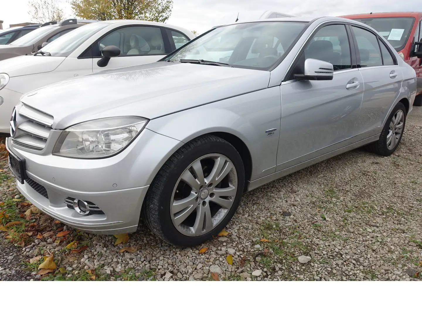 Mercedes-Benz C 180 CGI BlueEfficiency Avantgarde PDC AHK Silber - 1
