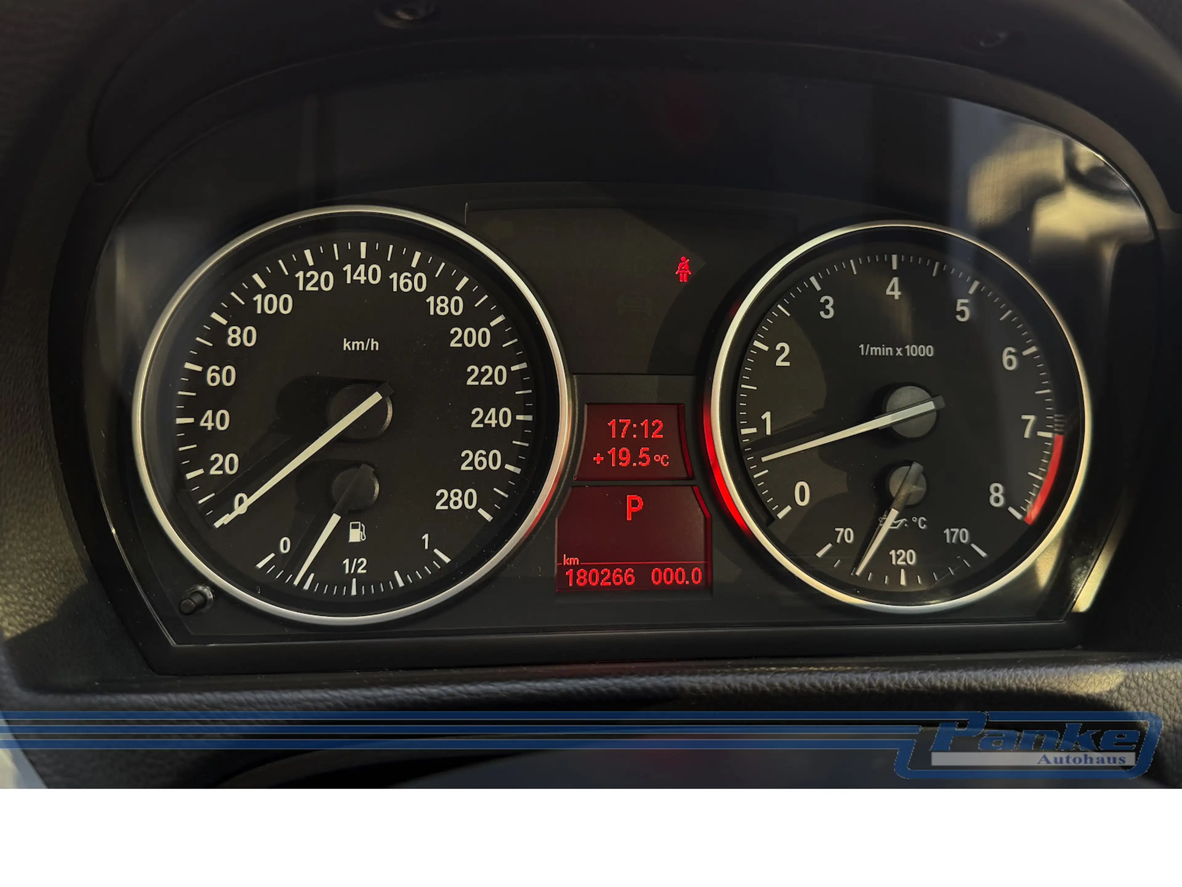 BMW 325 M-Paket-Voll*Automatik*Pano*Sport*Leder — photo 6