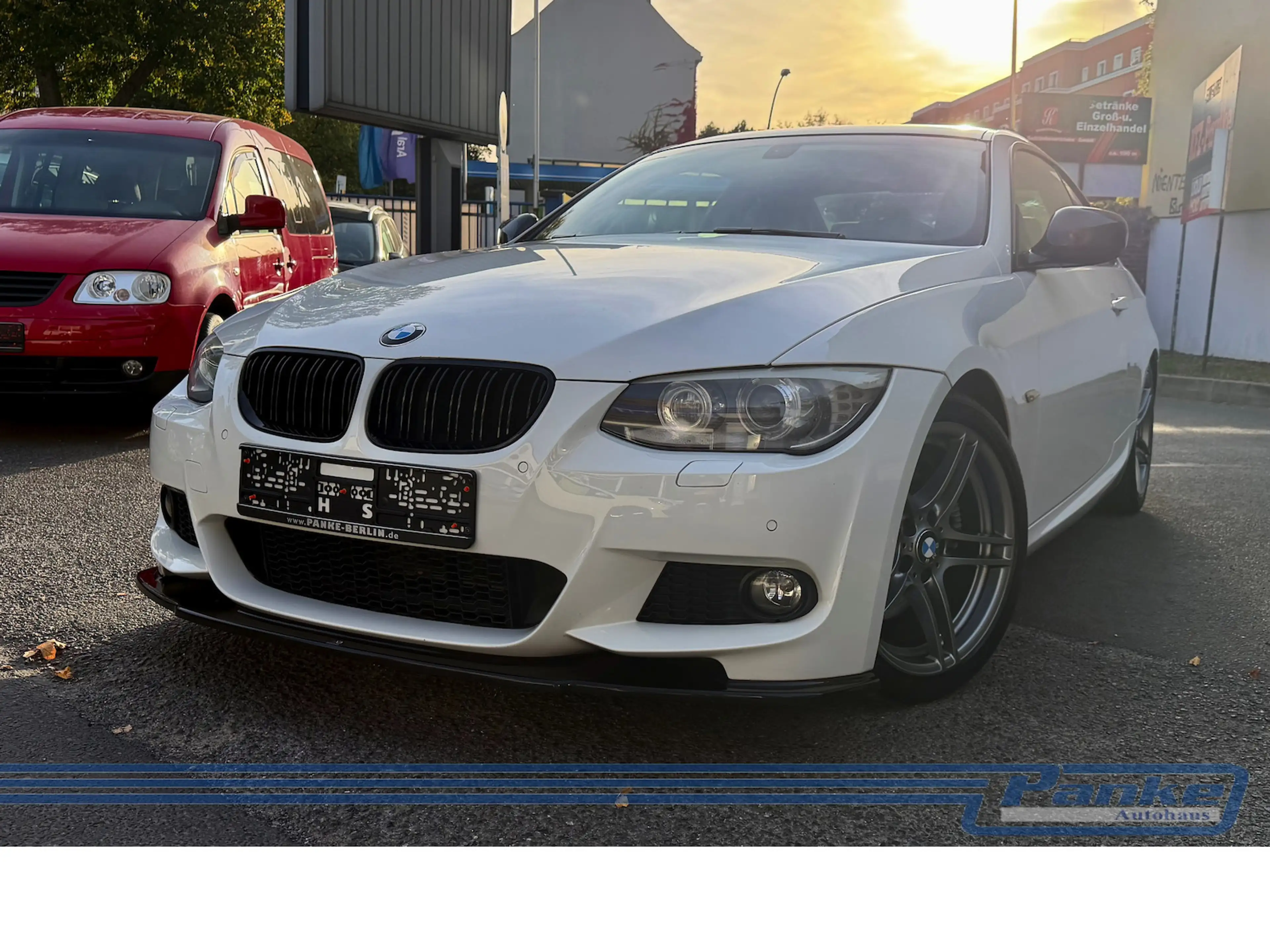BMW 325 M-Paket-Voll*Automatik*Pano*Sport*Leder — photo 4