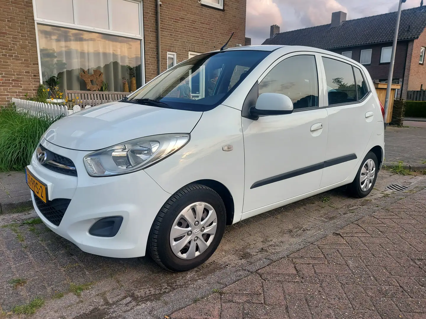 Hyundai i10 i10 1.1 i-Drive Cool Blanco - 1