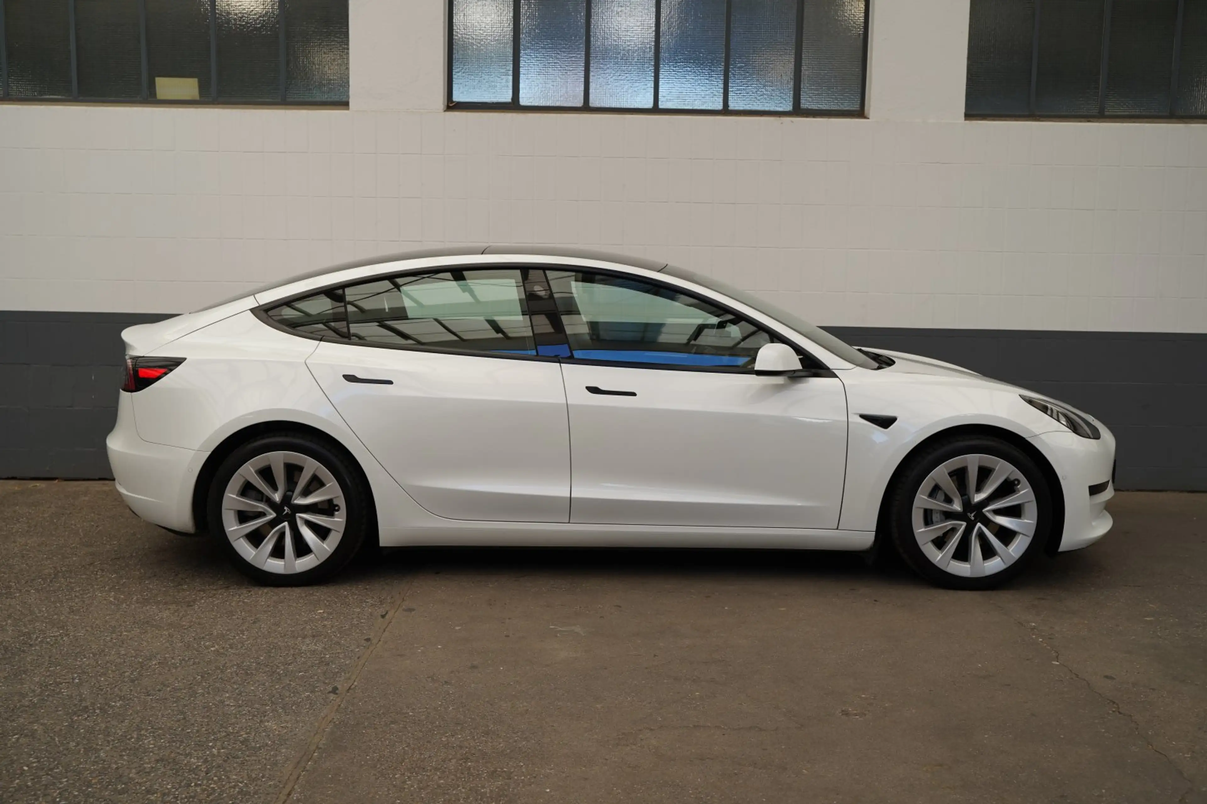 Tesla Model 3 Standard Range + *19-Zoll*1.Hand*unfallfrei* — photo 21