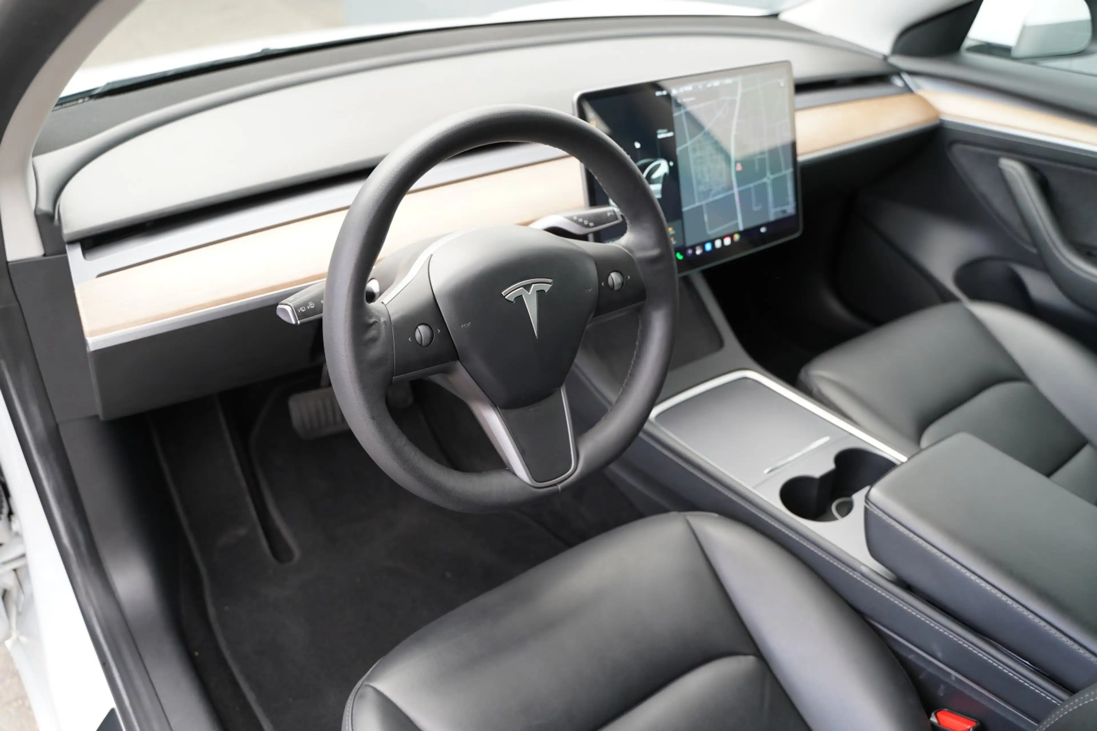 Tesla Model 3 Standard Range + *19-Zoll*1.Hand*unfallfrei* — photo 11