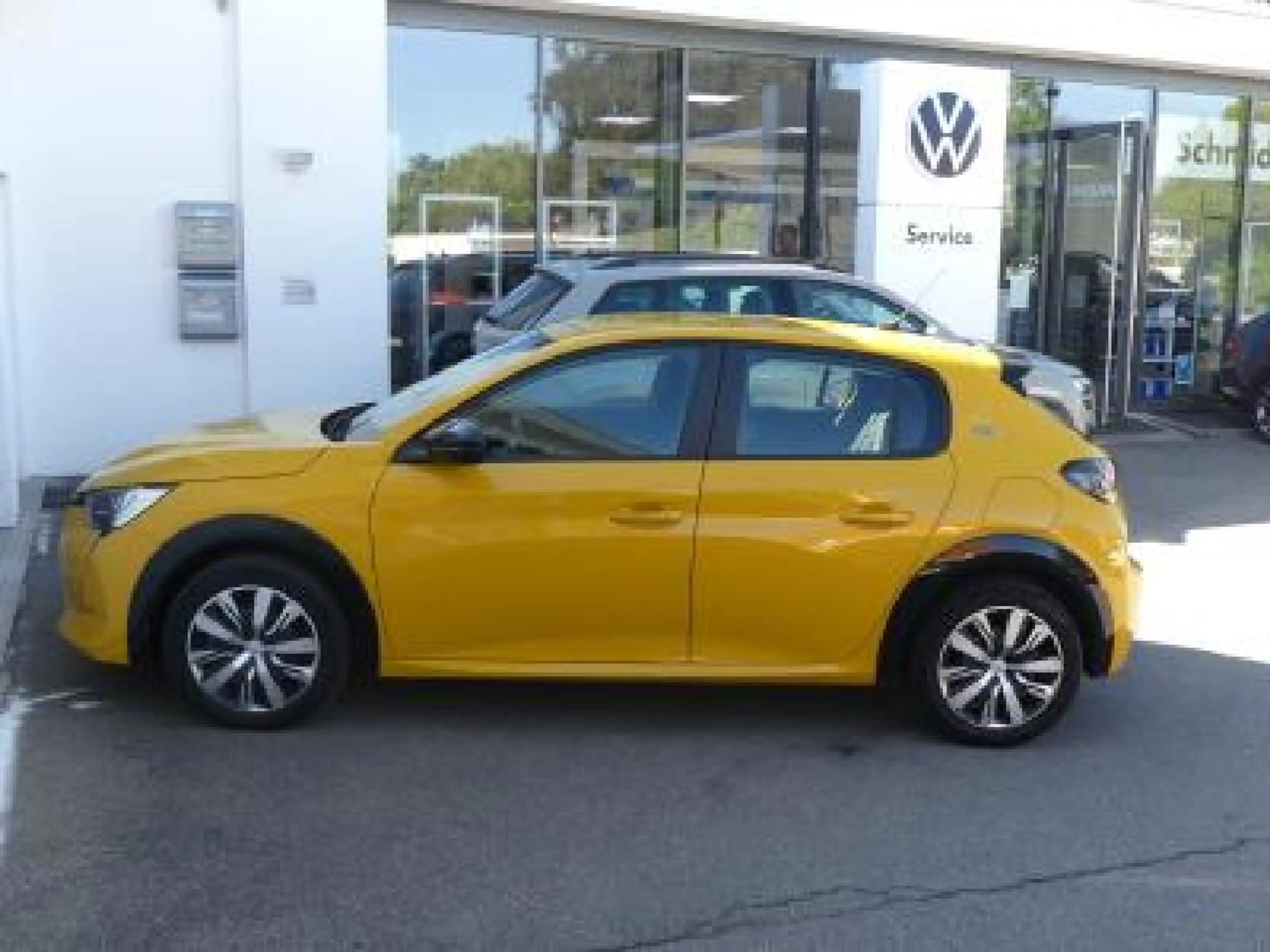 Peugeot e-208 Peugeot e-208 Active 136 App/Klima — photo 15