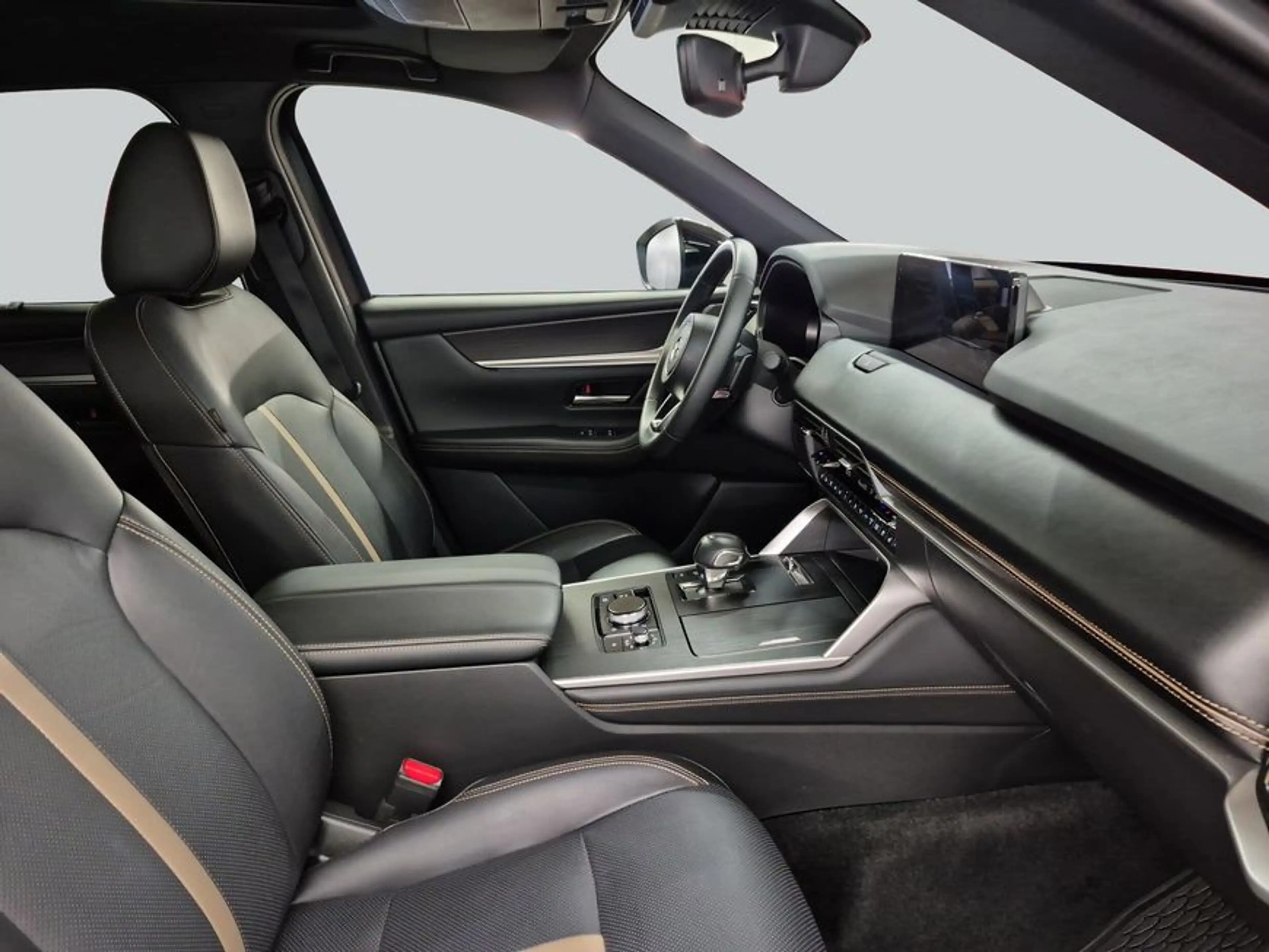 Mazda CX-80 D M HYBRID AWD HOMURA PLUS AHZV — photo 12