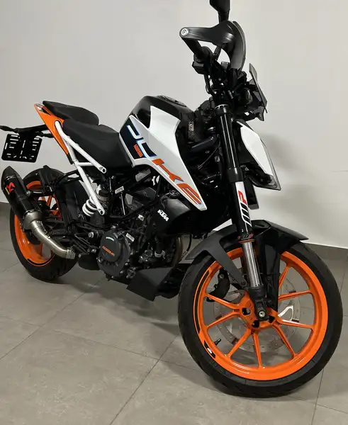 KTM 125 DUKE - foto 4