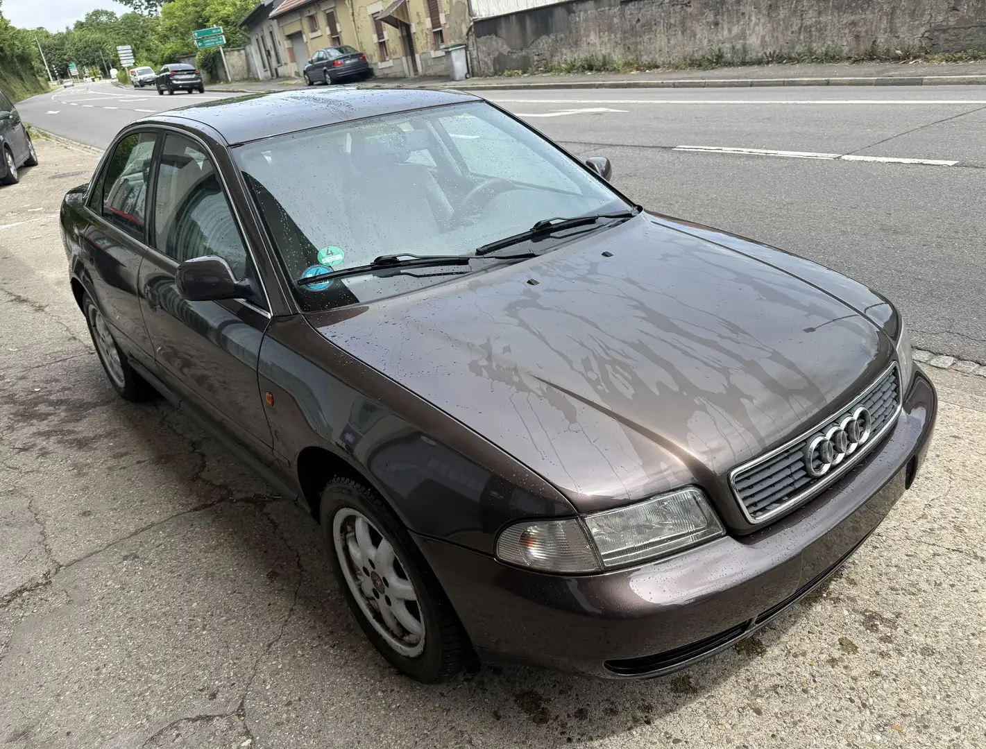Audi A4 1.8 E Automatique Brun - 2