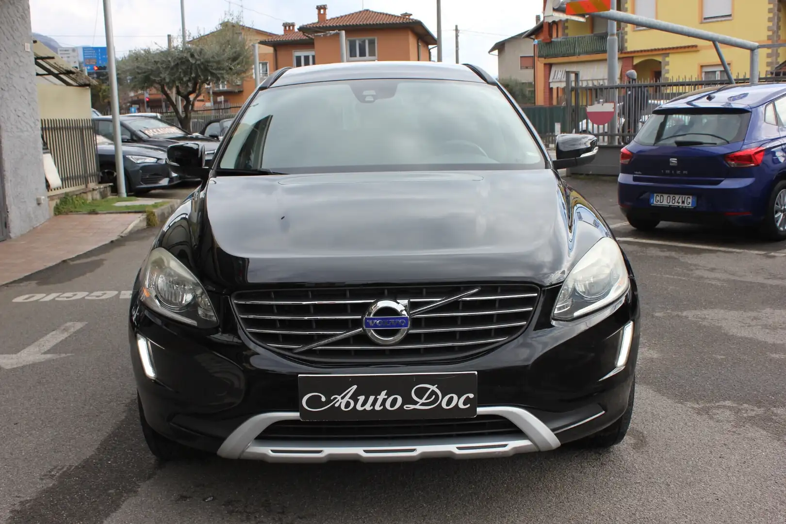 Volvo XC60 XC60 D3 GEARTRONIC MOMENTUM UNICO PROPIETARIO Schwarz - 2