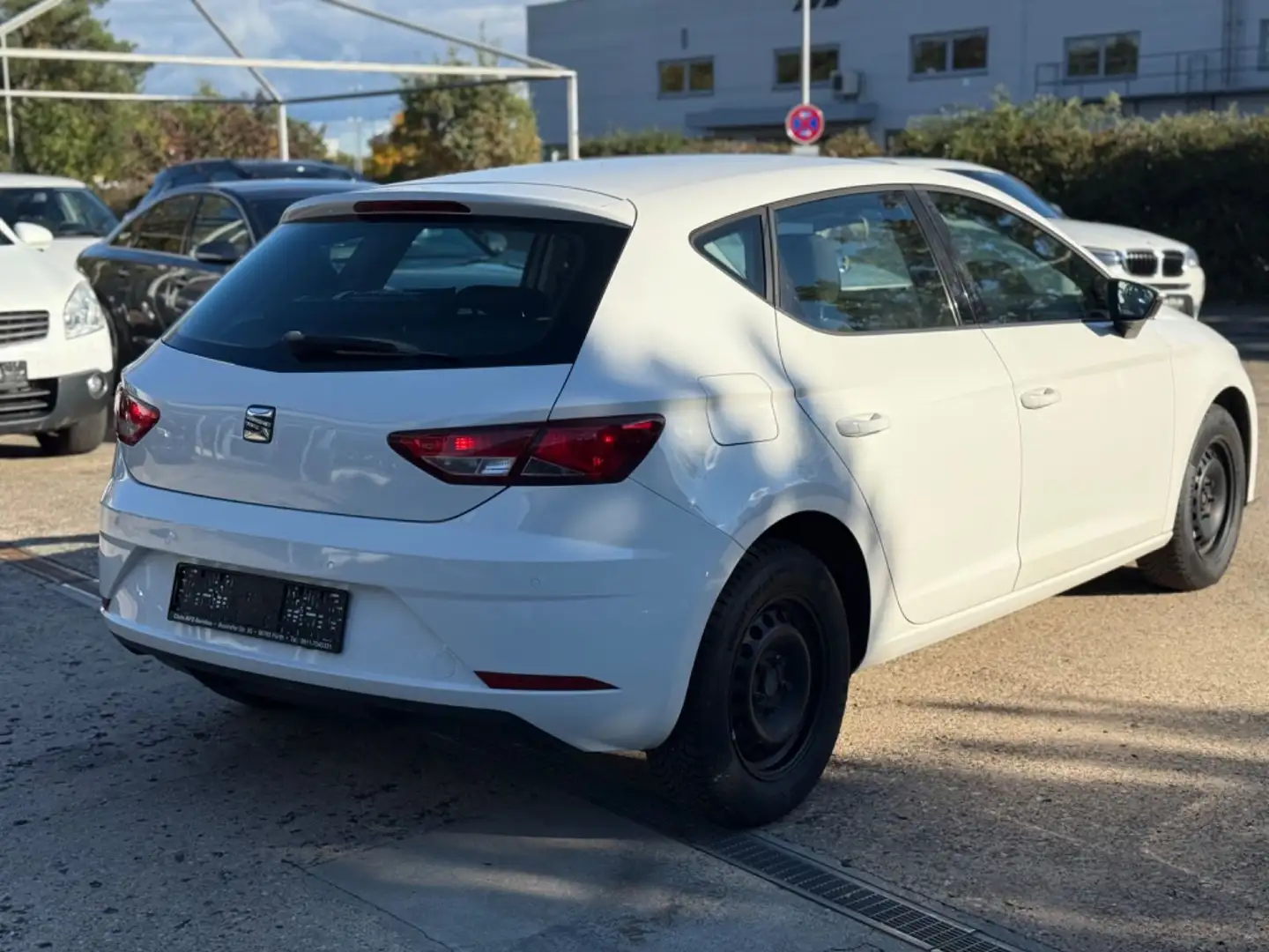 SEAT Leon Style *SHZ*Apple CarPlay* Weiß - 2