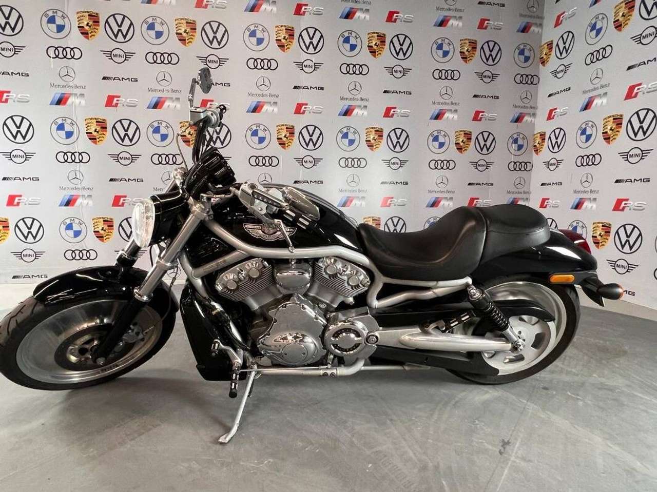 Harley-Davidson V-Rod VRSCA  1130