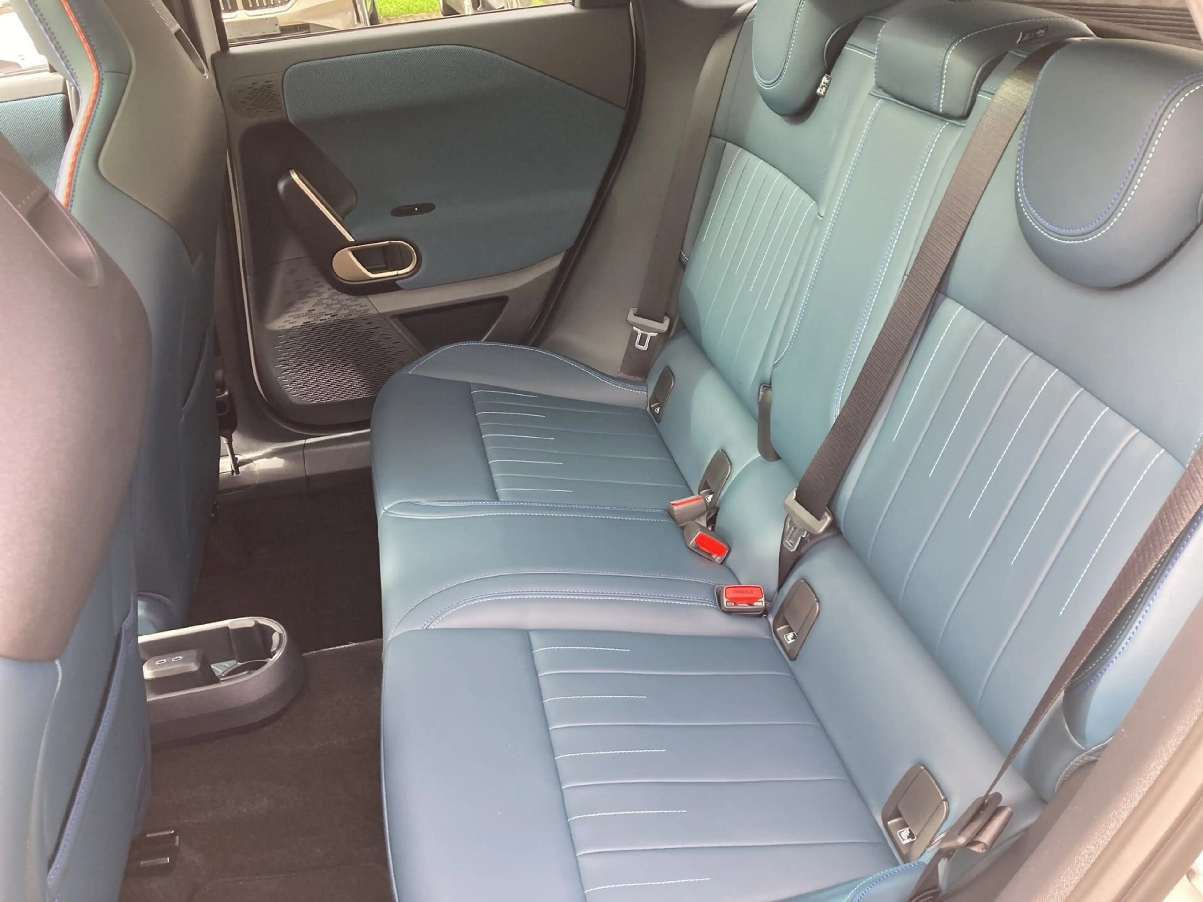 MINI Aceman SE HeadUp Pano Navi HK HiFi PA+ DA JCW — photo 12