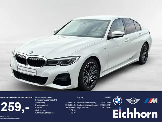 Bmw 330 i Limo M Sport *LASERLICHT.HUD.NAVI.PDC*