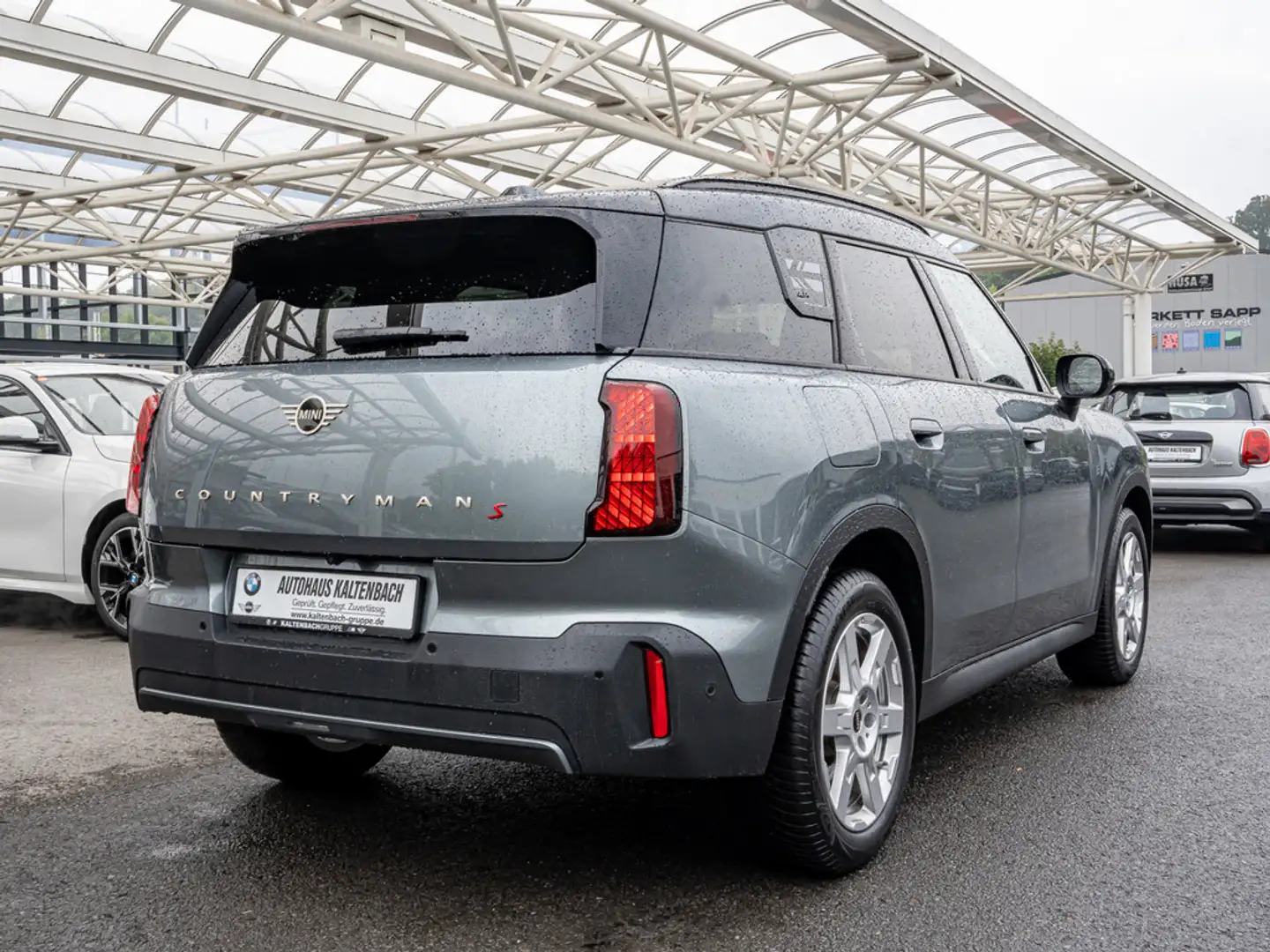 MINI Cooper S Countryman Grün - 2