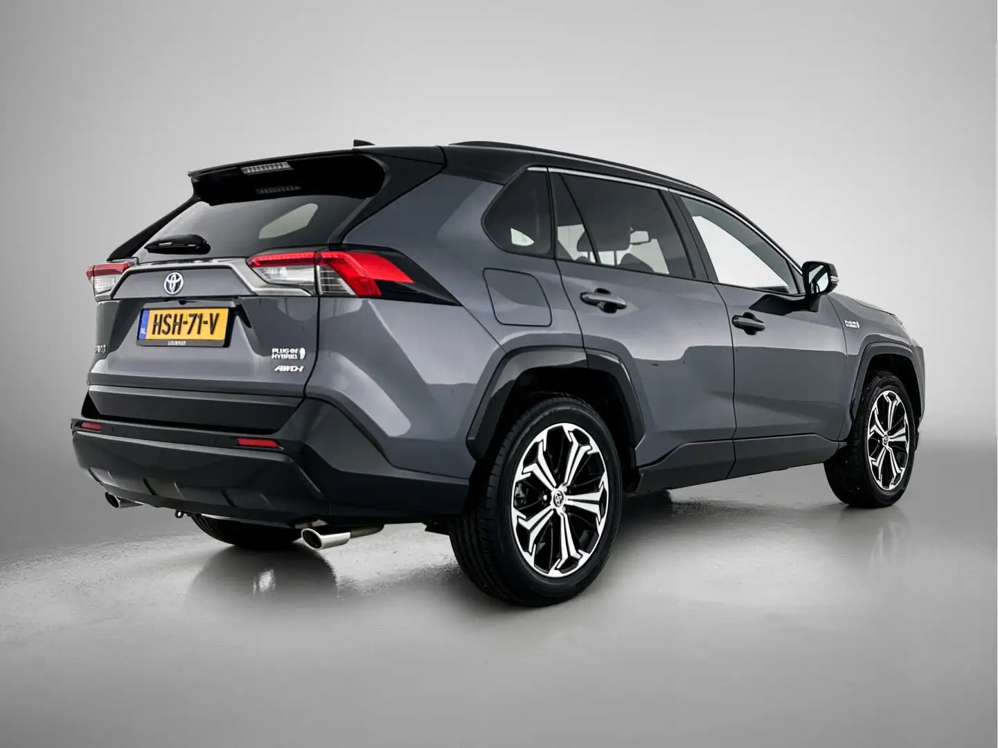 Toyota RAV 4 2.5 Plug-in Hybrid AWD Style | Navigatie | Afneemb Grijs - 2
