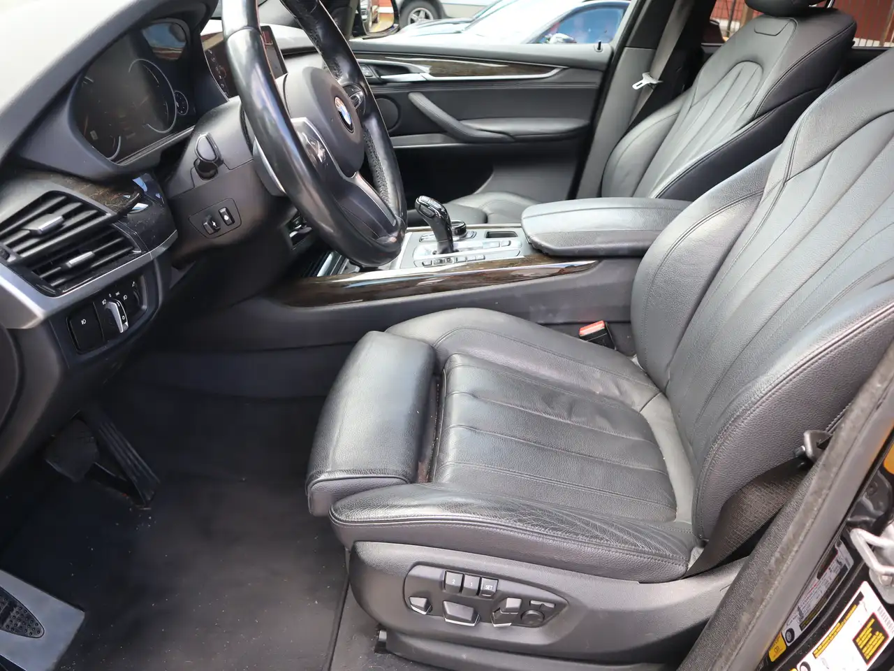 BMW X5 photo BMW X5