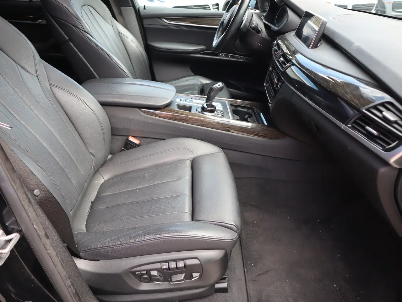 BMW X5 photo BMW X5