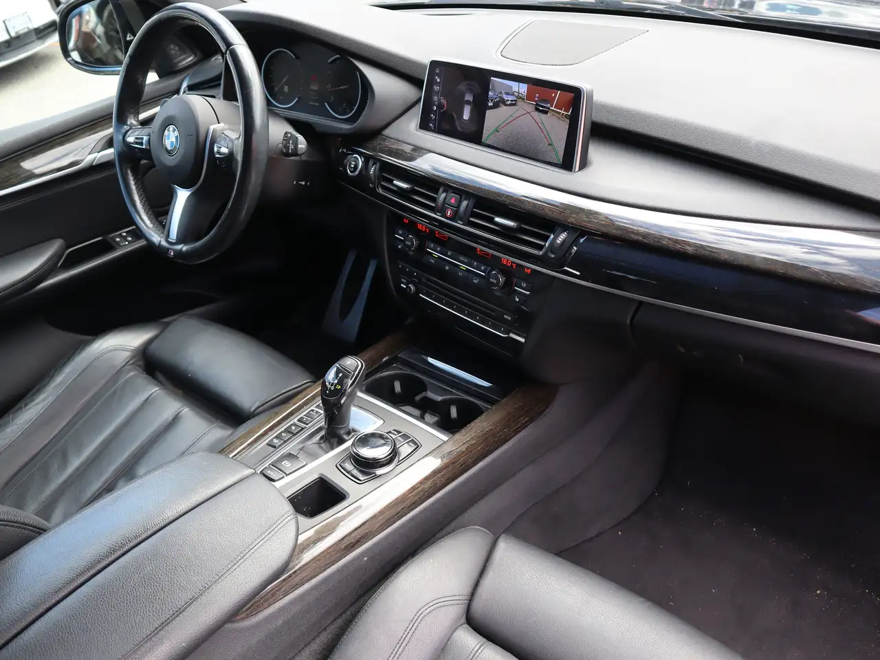 BMW X5 photo BMW X5