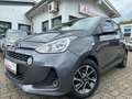 Hyundai i10 1.2+NAVI+KLIMA+PDC+SHZ+TEMPOMAT+1.HAND+5 TÜRE Grijs - thumbnail 1