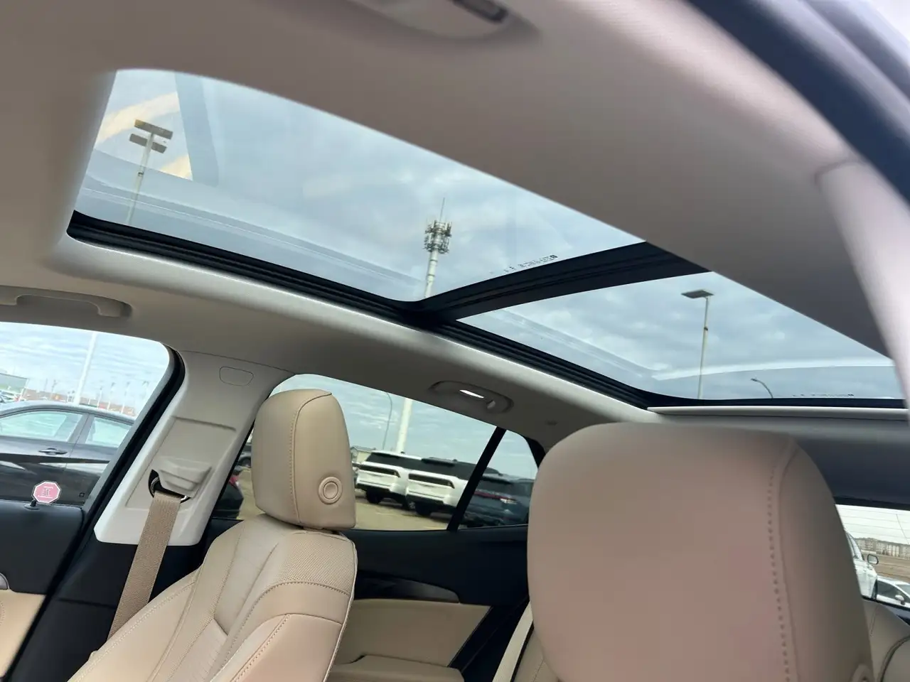 Buick Envision снимка Buick Envision
