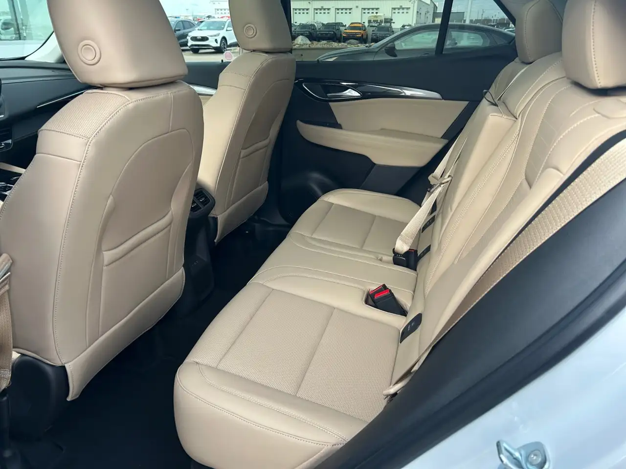 Buick Envision снимка Buick Envision