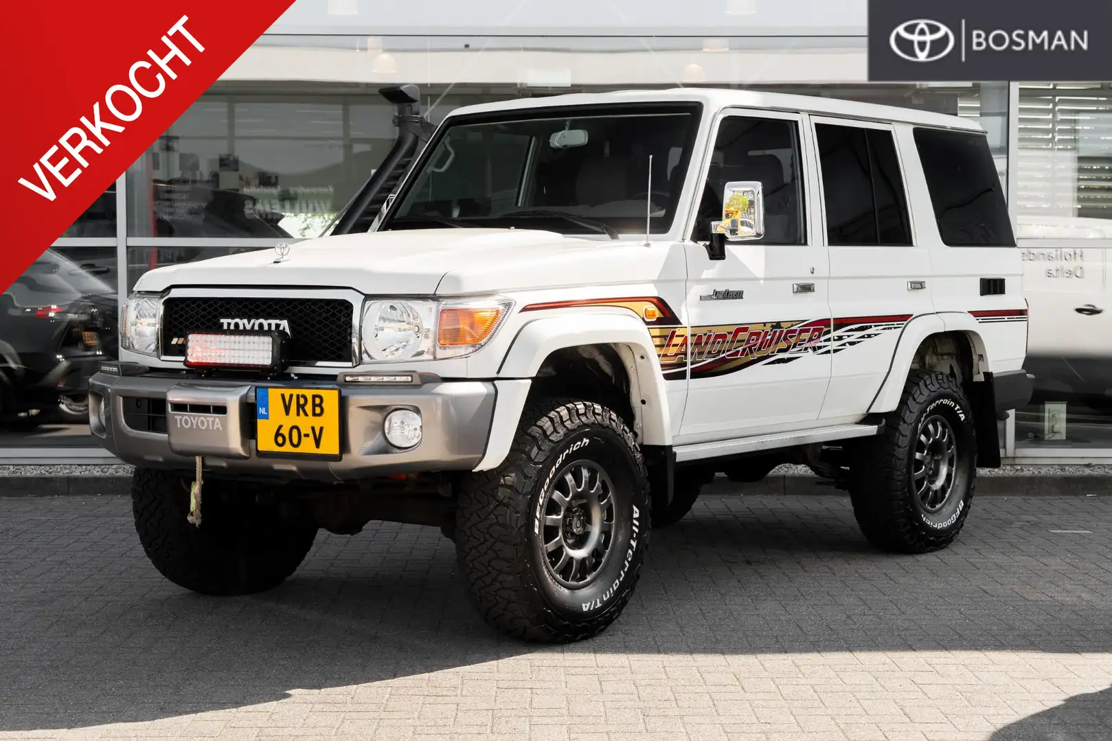 toyota land cruiser
