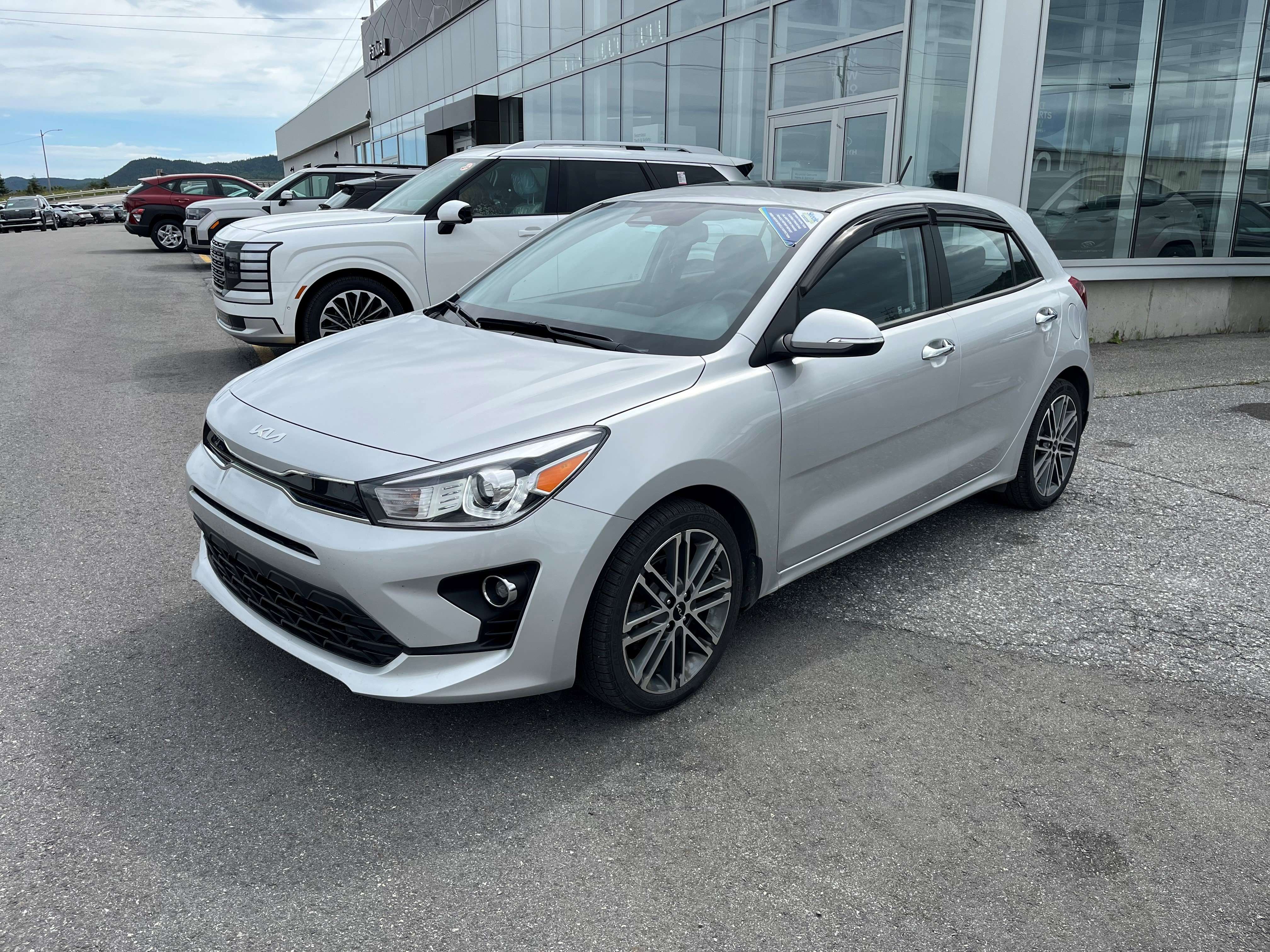 2023 Kia Rio Hatchback 5-Door