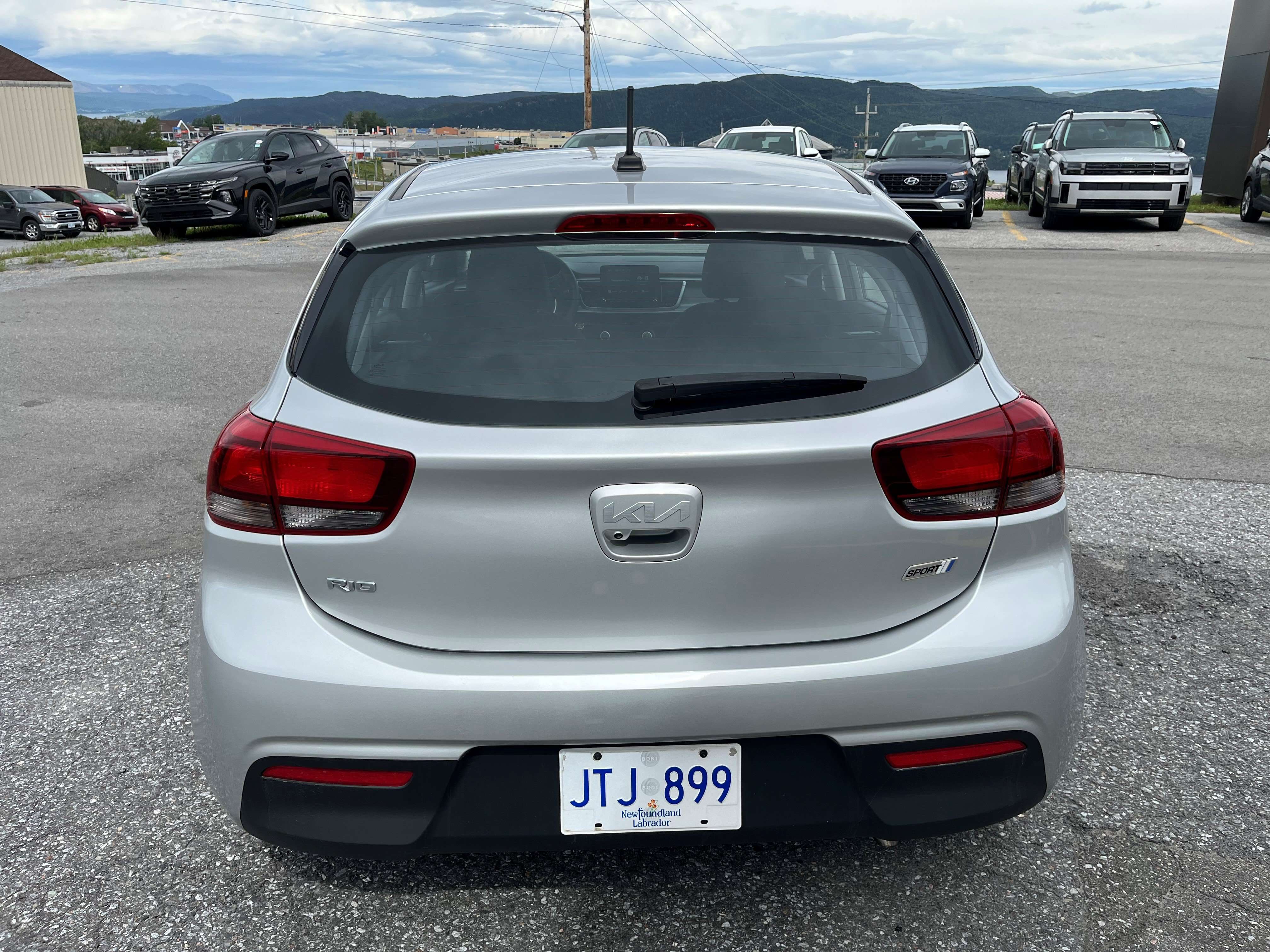 2023 Kia Rio Hatchback 5-Door