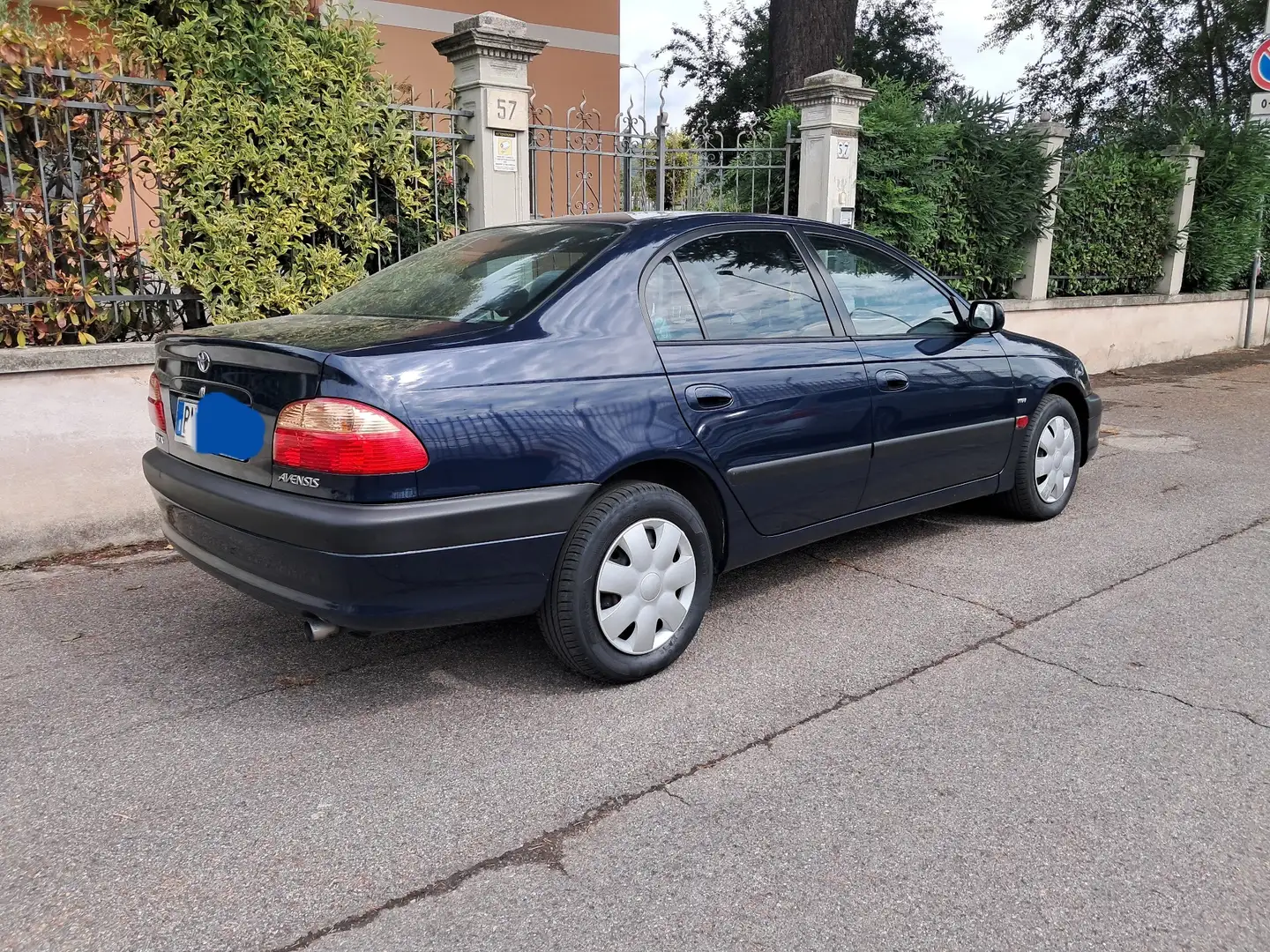 Toyota Avensis 1.8 vvt-i 16v Solo 43.000 Km originali - 1
