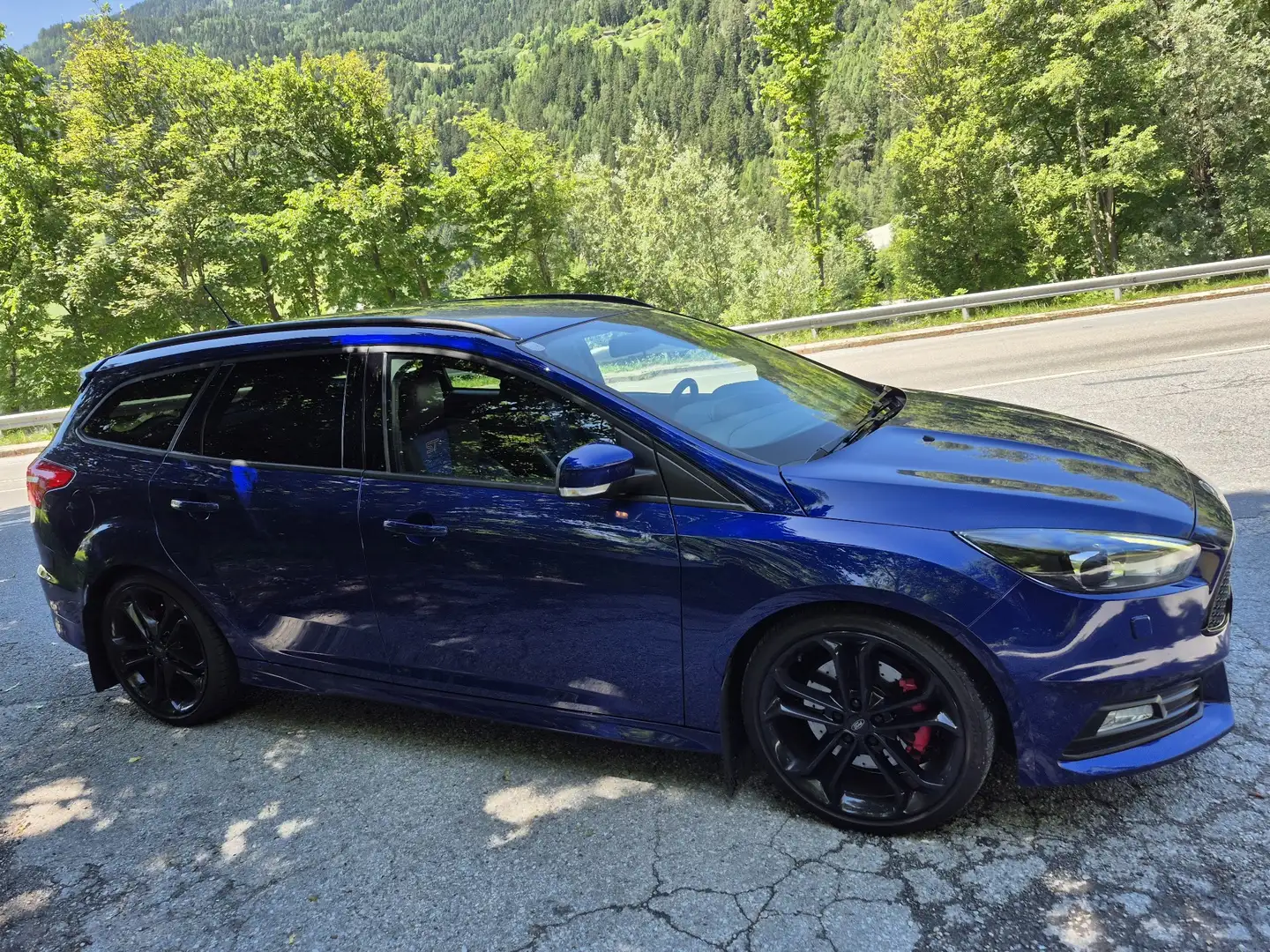 Ford Focus Traveller 2,0 TDCi ST - 2
