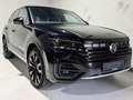 Volkswagen Touareg 4.0 V8 R-Line 4Motion Black Style Paket Zwart - thumbnail 3