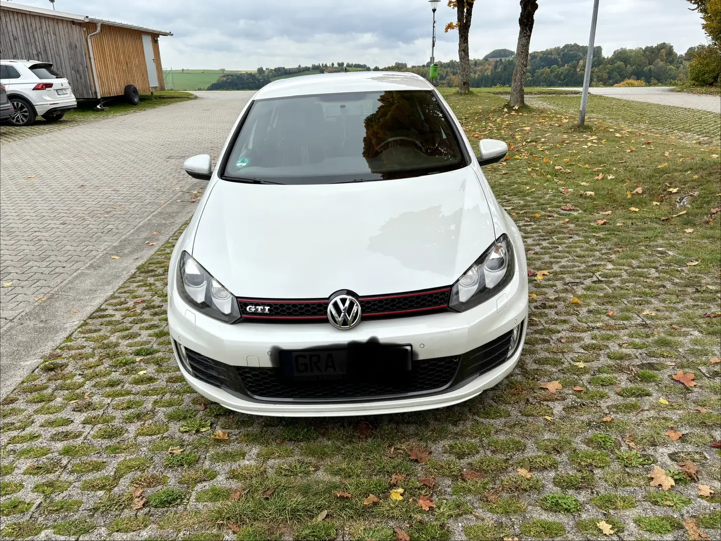 Volkswagen Golf GTI 2.0 adidas - 1