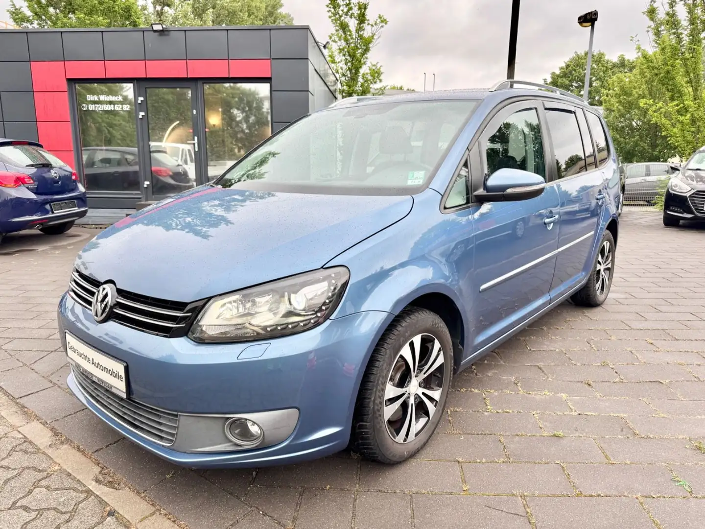 Volkswagen Touran Highline,Automatik,Xenon,7-Sitze,Hängerku Bleu - 1