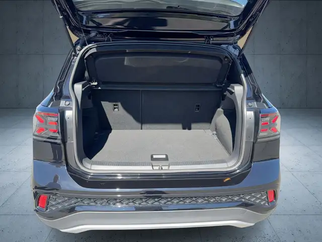 Volkswagen T-Cross view 14