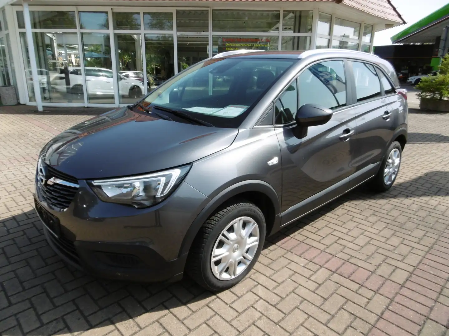 Opel Crossland X Edition 1,2 Start/Stop Automatik Grau - 1