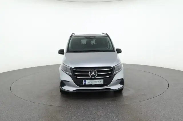 Mercedes-Benz Vito 116 CDI Kombi 4x4 PRO Lang AHK 2,5t 8-Sitzer Ansicht 4