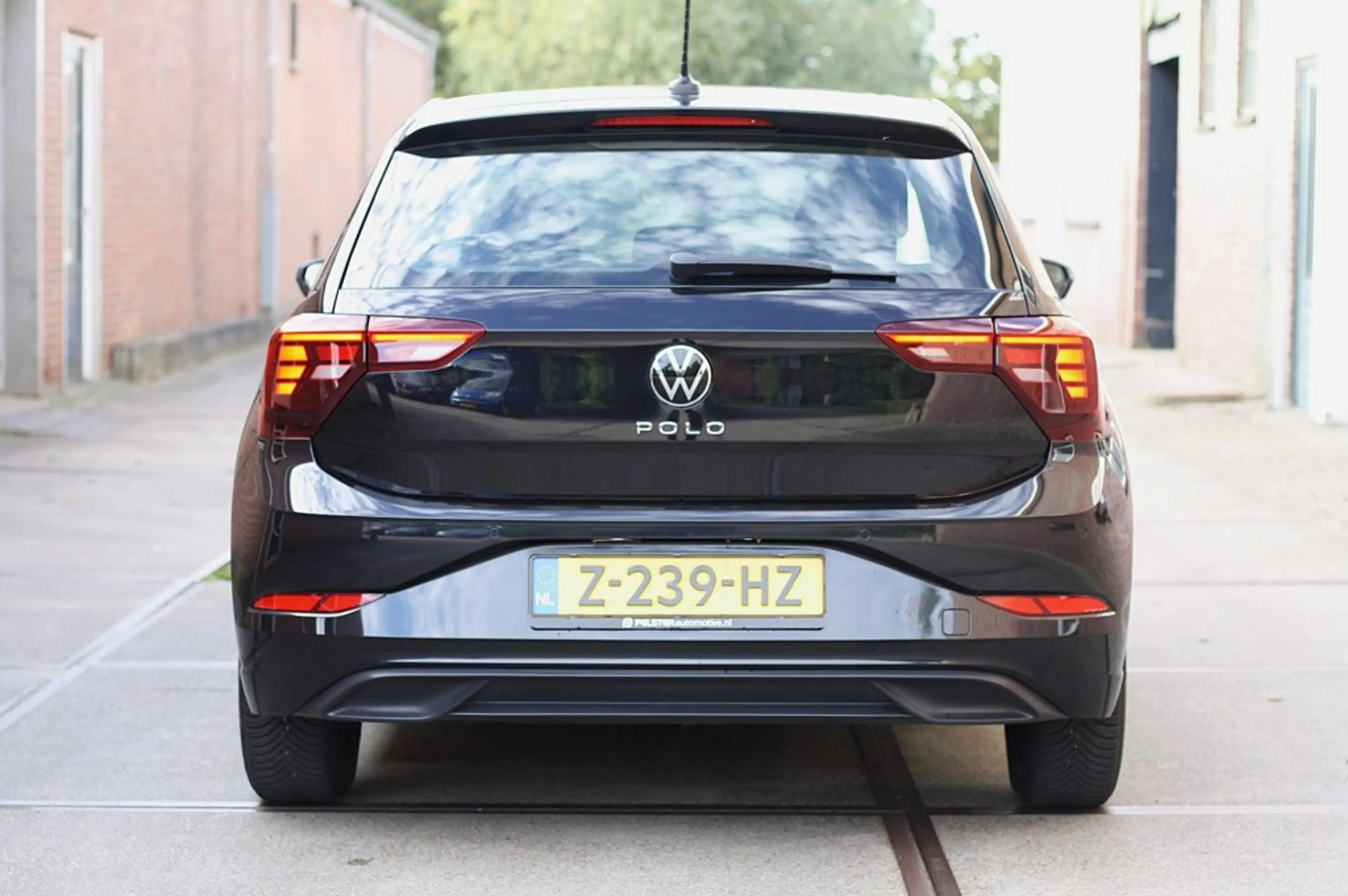 Volkswagen Polo 1.0 TSI Life Business / Carplay / ACC / BTW — photo 6