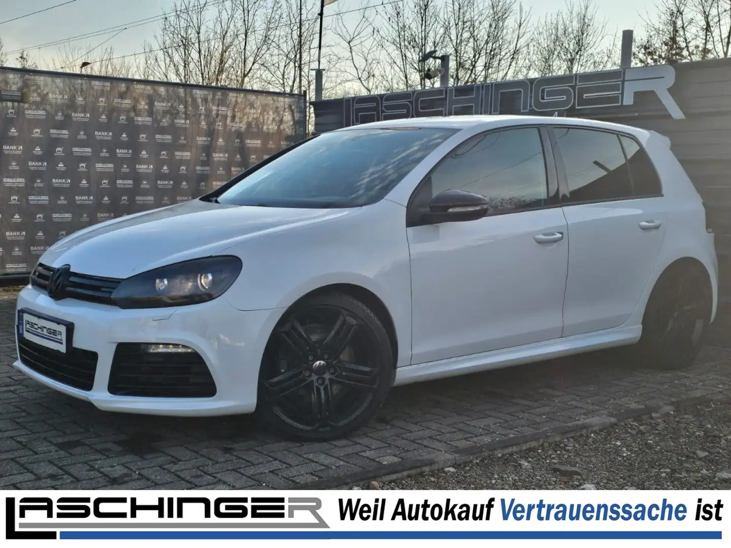 Volkswagen Golf VI R 2.0 4Motion XENON NAVI KAM SHZ TEMPO Weiß - 1