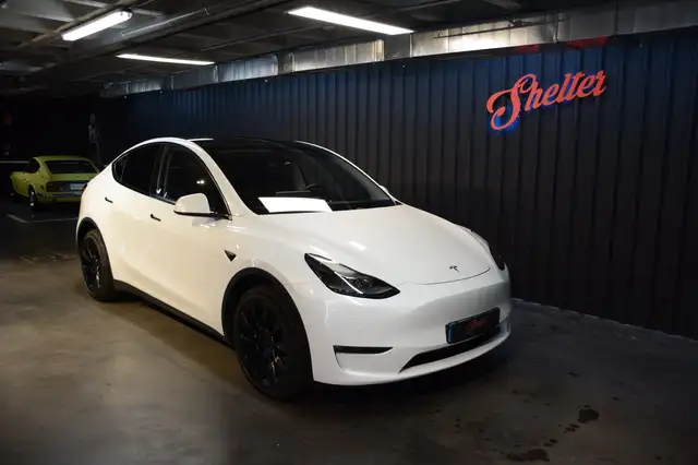 Tesla Model Y Gran Autonomia AWD