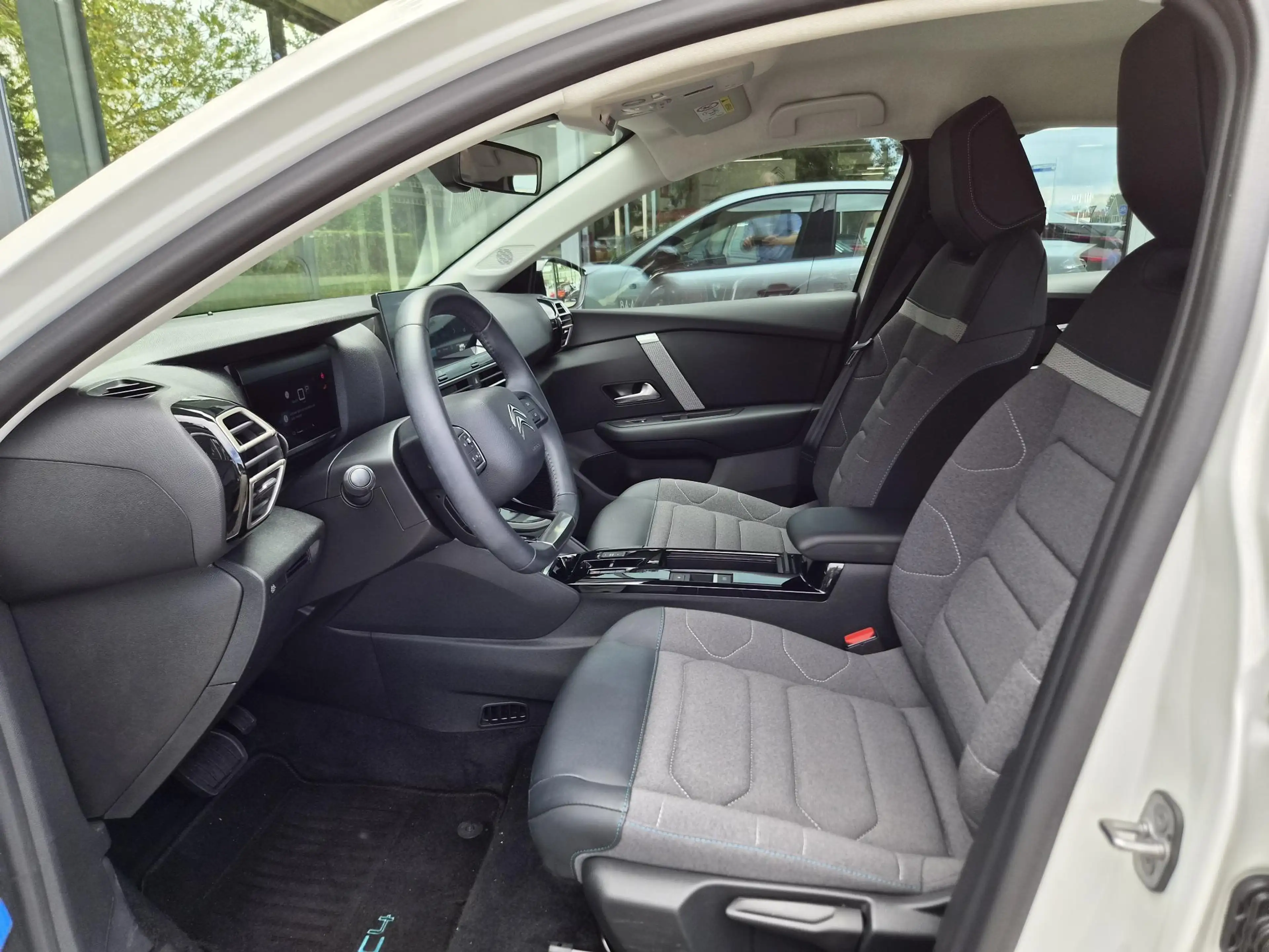 Citroen E-C4 Electric You 50 kWh LM VELGEN | SOH 100% | CAMERA — photo 10