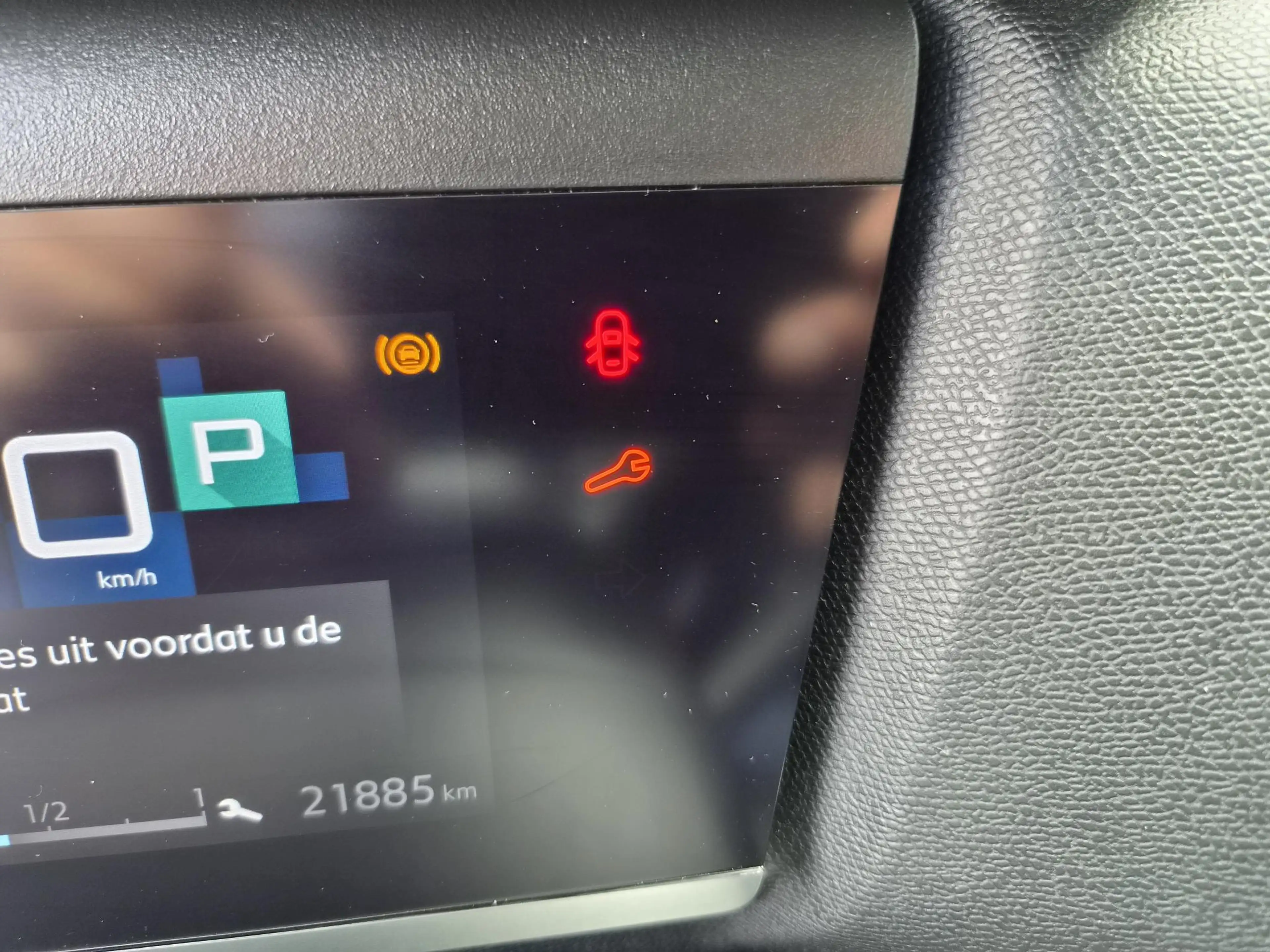 Citroen E-C4 Electric You 50 kWh LM VELGEN | SOH 100% | CAMERA — photo 14