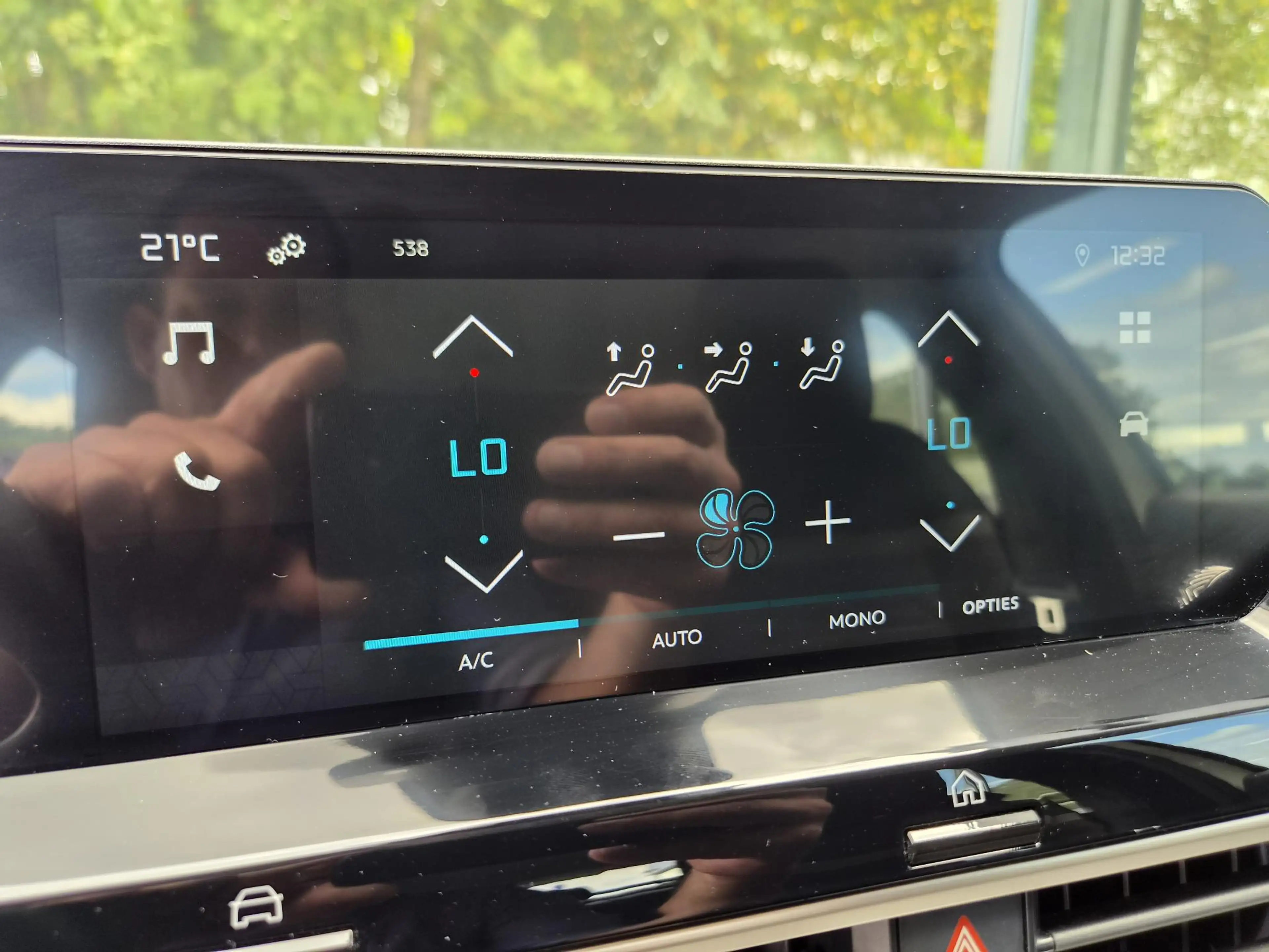 Citroen E-C4 Electric You 50 kWh LM VELGEN | SOH 100% | CAMERA — photo 17