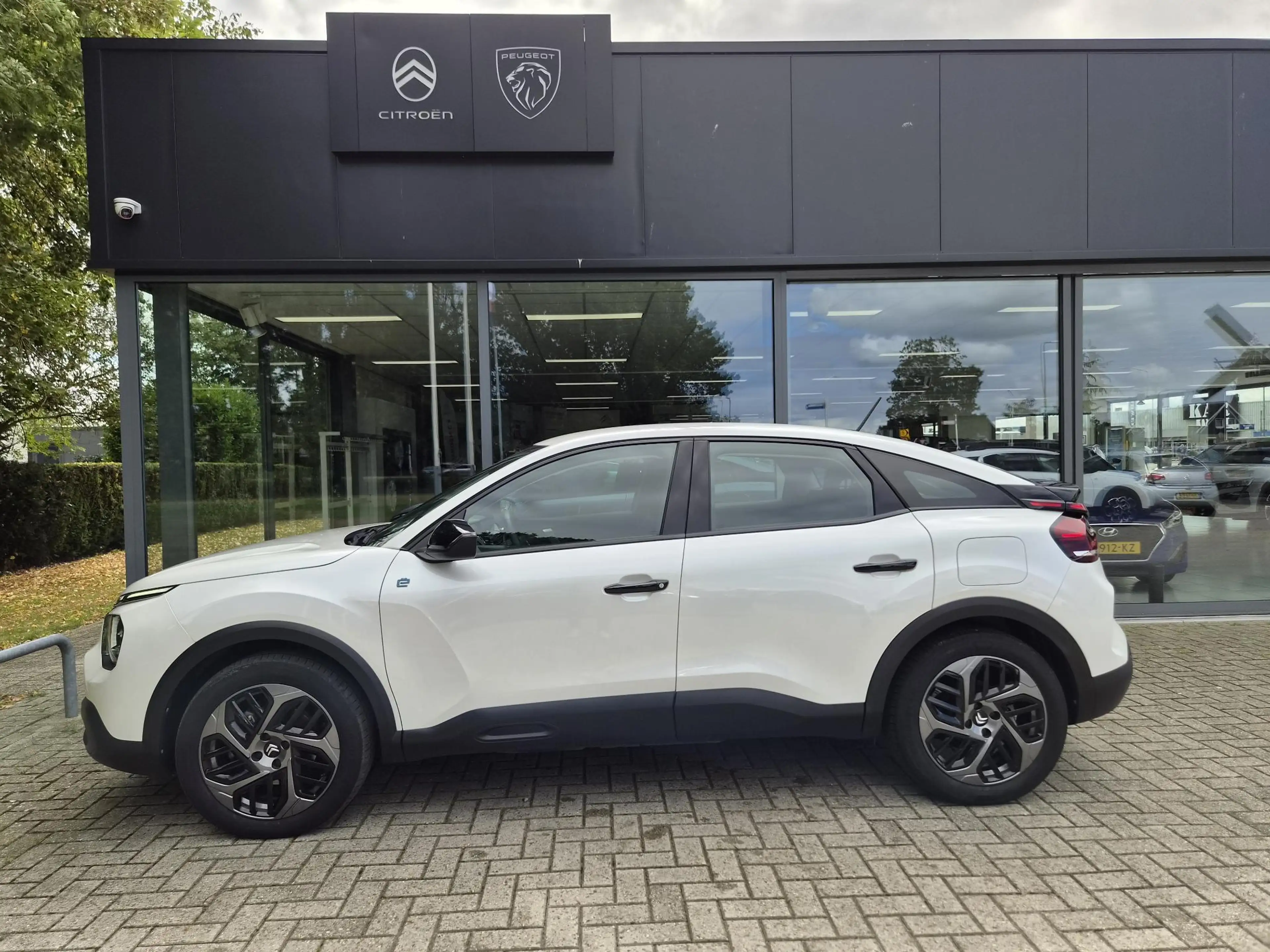 Citroen E-C4 Electric You 50 kWh LM VELGEN | SOH 100% | CAMERA — photo 6