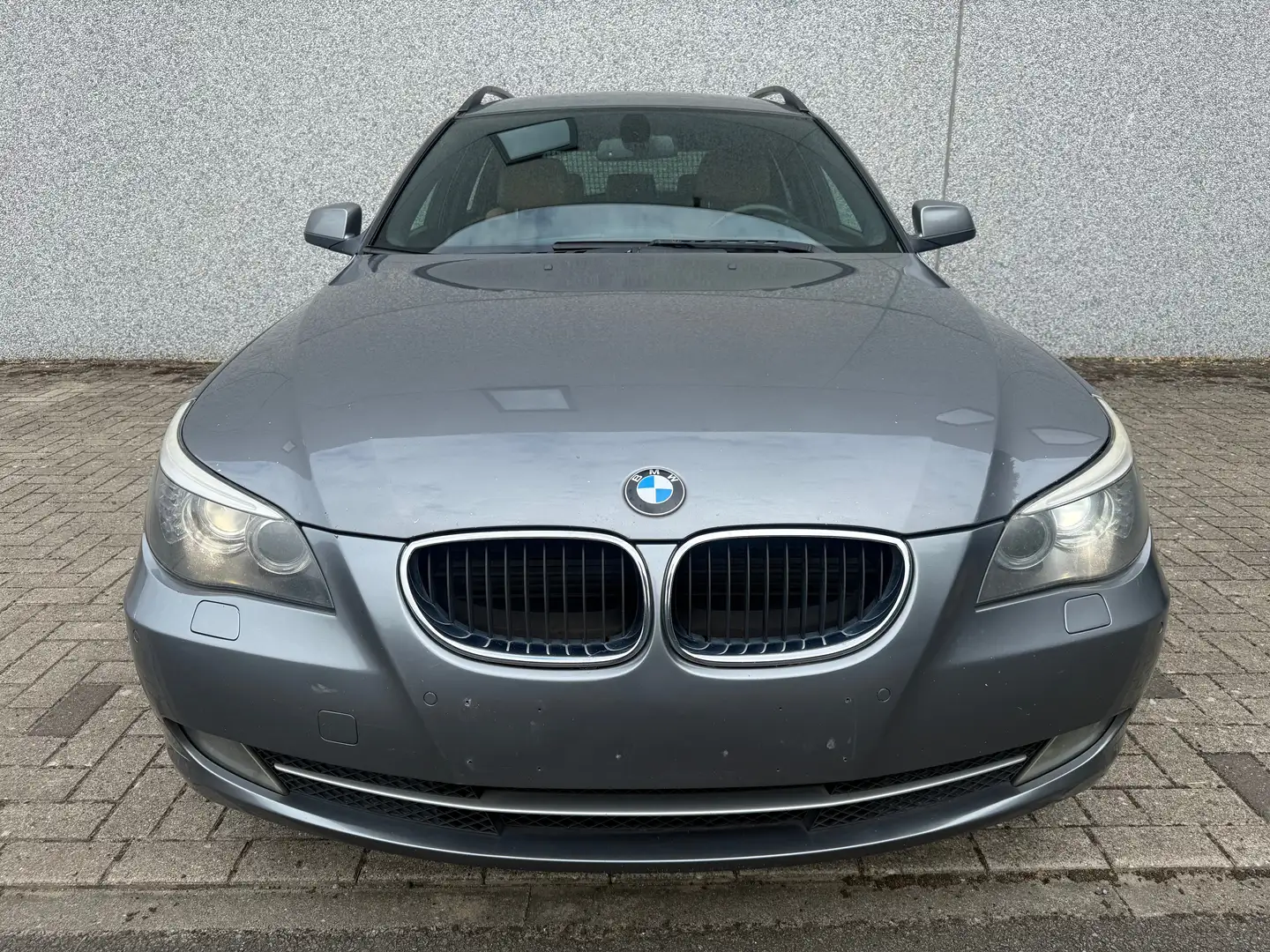 BMW 520 Touring 520dA garantie 12mois Grey - 2