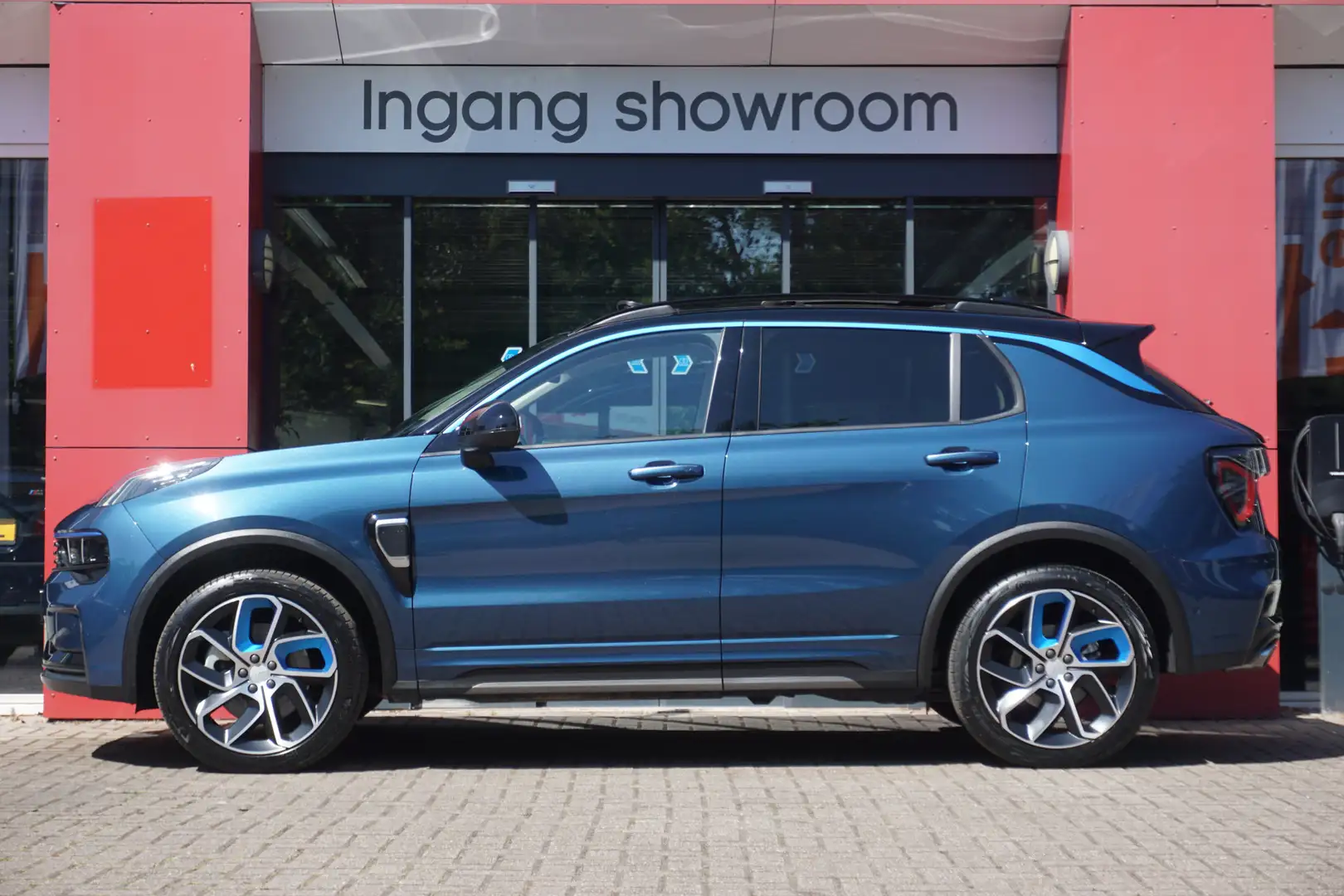 Lynk & Co 01 1.5 | Origineel NL | 261 PK | Rijklaarprijs | ACC Blau - 2
