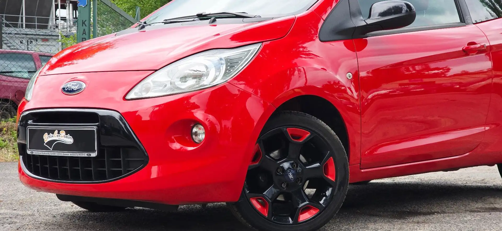 Ford Ka/Ka+ *1.HAND*LEDER*KLIMA*SITZHEIZ.*START-STOP*TÜV* Rouge - 1