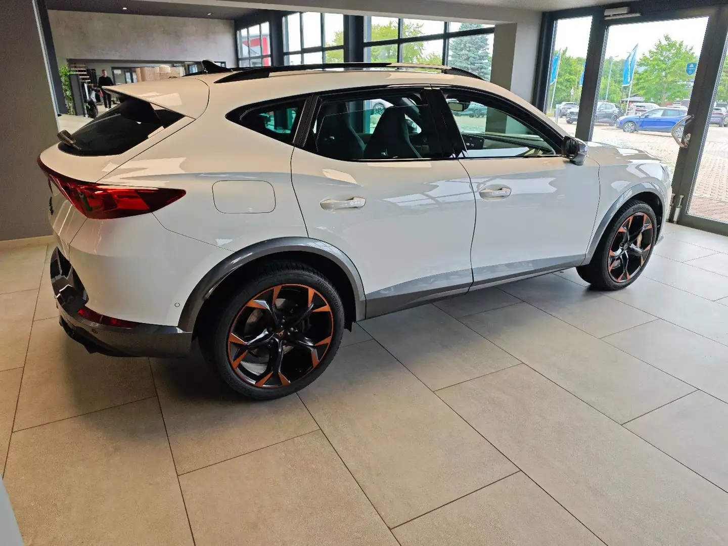 CUPRA Formentor VZ 2.0TSI DSG 4x4 Brembo|Pano|Beats Blanc - 2